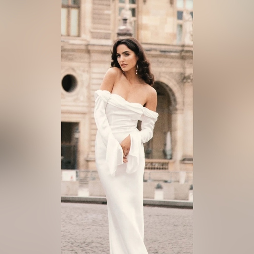 Meshki White Off-Shoulder Midi Dress